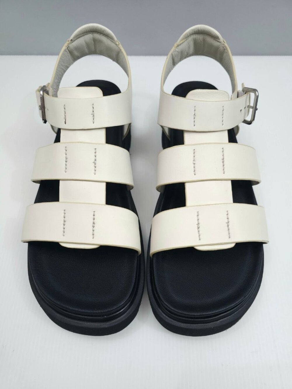UGG Capitelle Fisherman Platform Sandal Womens 12 Ivory Cream Chunky Lug Sole - Picture 4 of 15